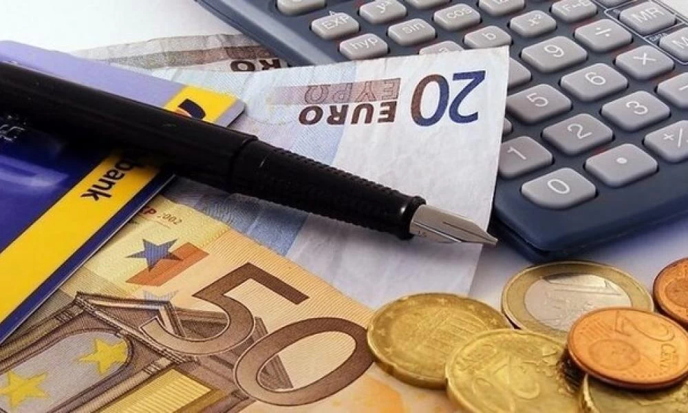 Εφορία: Ποιες οφειλές «παγώνουν», ποιες πληρώνονται μέχρι τέλος του μήνα